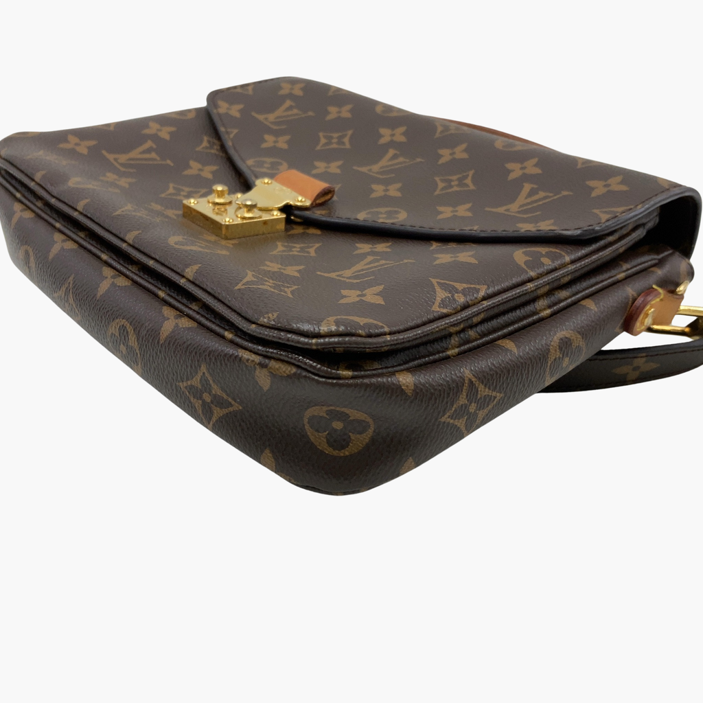 Louis Vuitton Pochette Métis