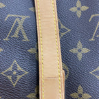 Louis Vuitton Cabas Mezzo