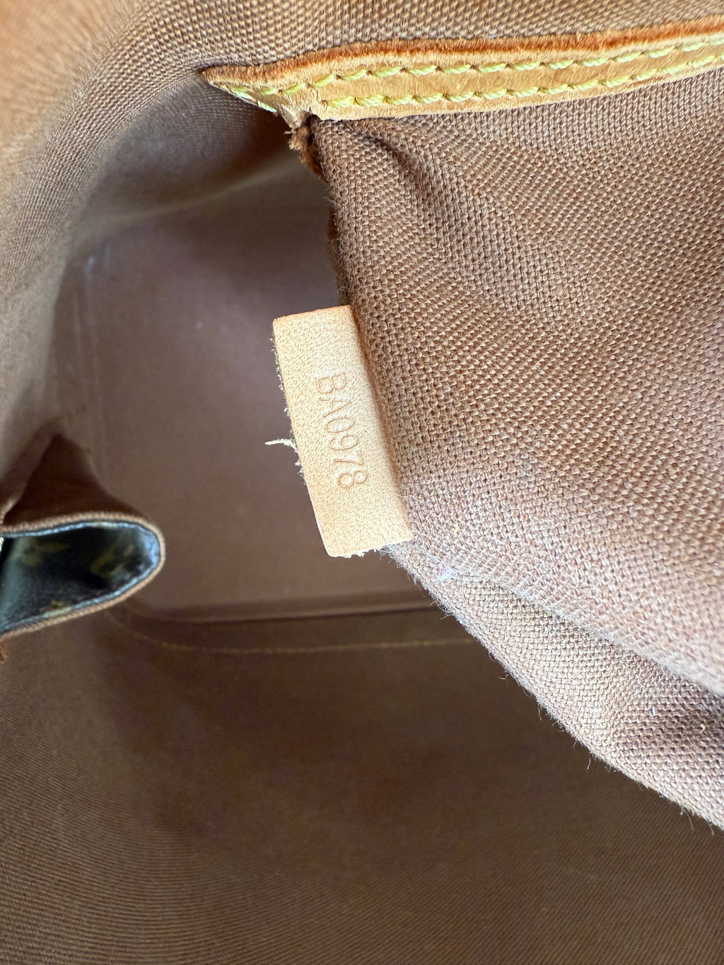 Louis Vuitton Alma