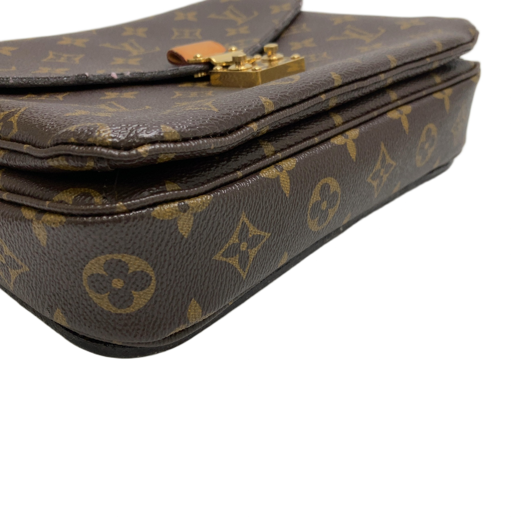 Louis Vuitton Pochette Métis