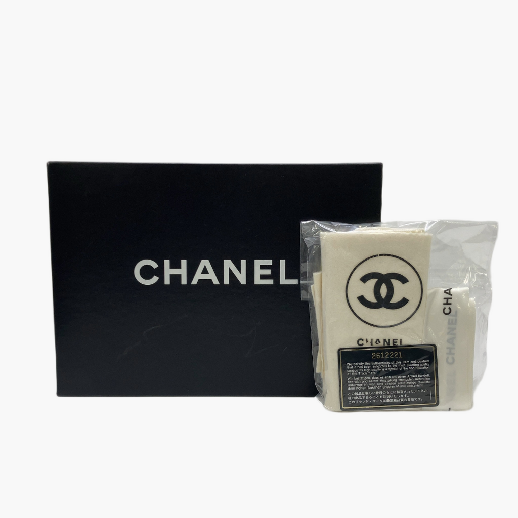 Chanel ægthedscertifikat med sort boks